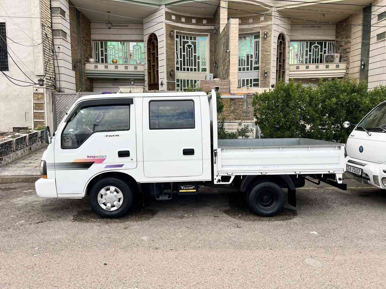 السلام عليكم.
للبيع.  كيا.  ام عيون.  مديل.  2004.      رقم بغداد. مشروع وطني تحويل مباشر.    
محرك.  3000.  مفتوح.  بلاد جديد.       
سياره. جديده. بمعنه الكلمه.    كفاله. عامه من ضربه وصبغ وتبديل.  شرط السونر.           دواخل.  وضع الشركه. سياره كله بلاد.     لأضربه.  ولا صبغ ولا تبديل.  كفاله.         تخم تاير.   كير اكسن حداده شواصي كفاله.        تبريد.   ثلج. وضع الشركه.  دبل قماره.  السياره.      مديل. مميز.  آخر.  مديل ام عيون. 2004.    كهربيات كله شغال.   سياره جاهزه من كلشي.  بلاديه مال جناي.     مكاني.  بغداد.       هـ.  ***********.   
  غير.  متواجد عل الفيس بوك.   🫡🫡.
