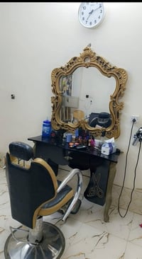 اغراض حلاقه • كرسي حلاق • جبيل