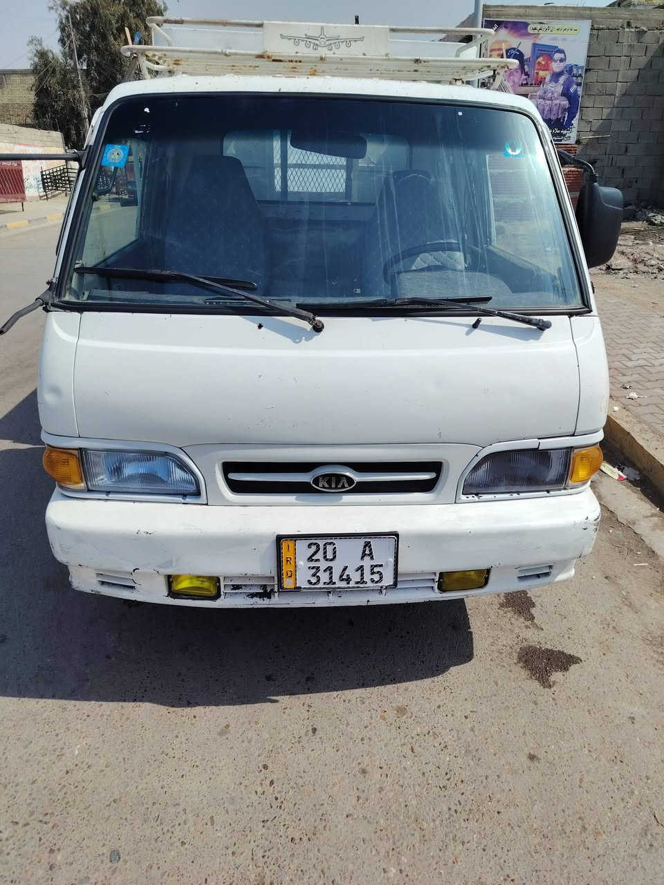 سلام عليكم كيه بنكو مديل 95 مكفوله من مكينه وكير وكسن وشاصي وصدر جديد تايرات جدد دوشمه جديده رقم نكليزي سنويه ل29 بسمي  السعر 57 وبيه مجال المكان بغداد المعامل ***********
