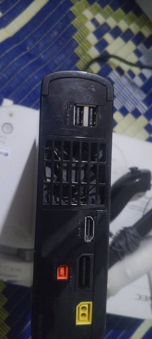 وي يو ..نقص محوله...شغال فقط الملحقات الي بل صوره..سعر 70


**إذا كنت صاحب هذا الإعلان وتريد حذفه لأي سبب، رجاءا أرسل رسالة إلى الدعم الفني**