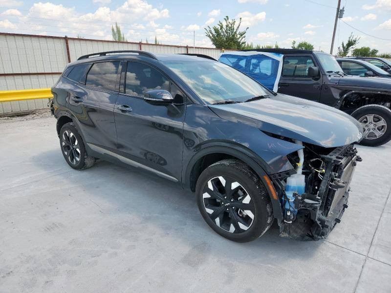 اللهم صلِّ على محمد وآل محمد.
كيا سبورتاج إكس لاين (X-Line)
موديل 2024
فول المواصفات عدا فتحة السقف.
تستلم واصلة إلى البصرة بدون كمرك و تصليح.
السيارة تعمل وتسير بدون ايرباك
موعد الوصول ٢٠٢٦/١/٢٢
سعرها: 153$ قابل للتفاوض
للاستفسار، يُرجى الاتصال على الرقم المذكور.***********
