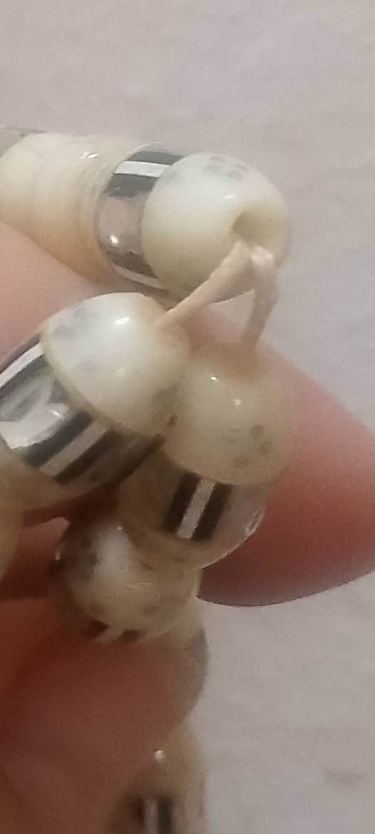 رمضان كريم عليكم بالخير واليمن والبركات 💚💚💚
مسبحة عضم انتيك منزلة مرايا نضافة تامة عدد الحبات٣٣حبة وقياس الحبة ١٣/٩مل محلاية بفواصل مرجان اصلي وشرابة انتيمون مميزة💚💚💚


**إذا كنت صاحب هذا الإعلان وتريد حذفه لأي سبب، رجاءا أرسل رسالة إلى الدعم الفني**