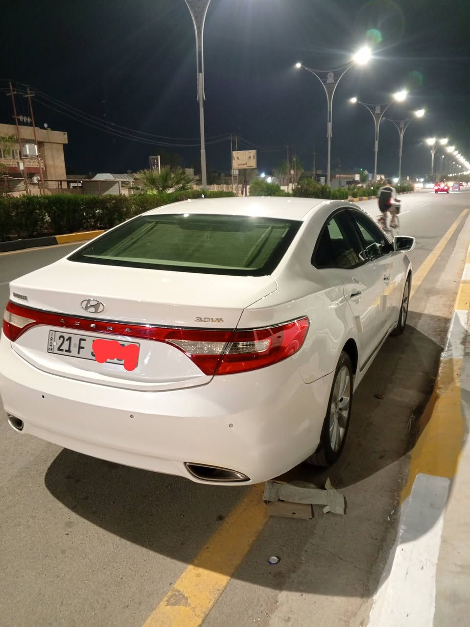 سلام عليكم لبيع ازيرا موديل ٢٠١٢ رقم سليمانيه تحويل مباشره مكفولة من الضربة والصبغ والتبديل فول عدا الفتحه سايد روف تخم تاير جديد تبريد شغال السعر ١٢٠ ورقة ***********
