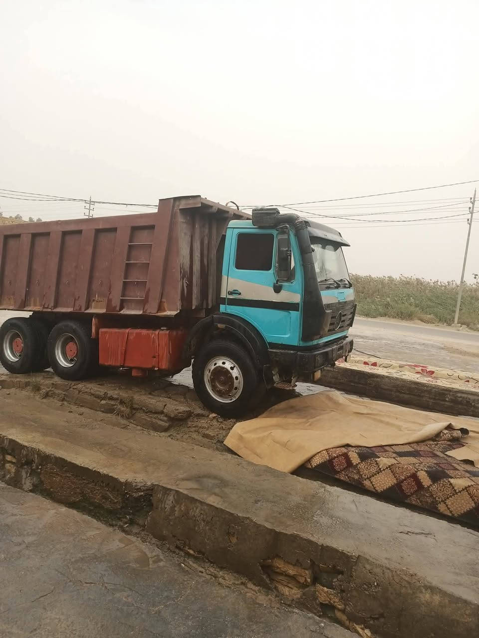 سياره البي موديل 75 مكينه 130 كير 111 مجموعه افيكو شاصي غير مكفول رقم نينوى صدامي بالسنويه راس تريله سعرها 115 وبيها مجال والشاصي غير مكفول وصاحبهه الشرعي عنوانه موصل بعشيقه السياره حالياً موجوده بالديوانيه بالحمزه الشرقي وهذا رقم صاحبها ***********
