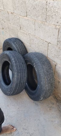 تايرات نص عمر • ١٥/٧٥/٢١٥ • العزيزيه