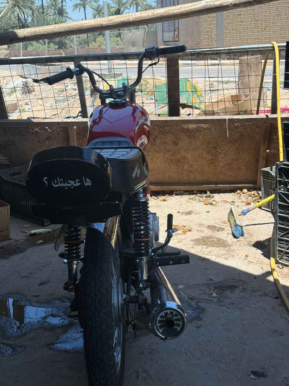 سلام عليكم للبيع شلامجه محرك مفتوح بس دراجه نشطه لا تبخير لا تنقيص فصله تخبل كلك 350قفل  *********** مكان كربله طويريج
