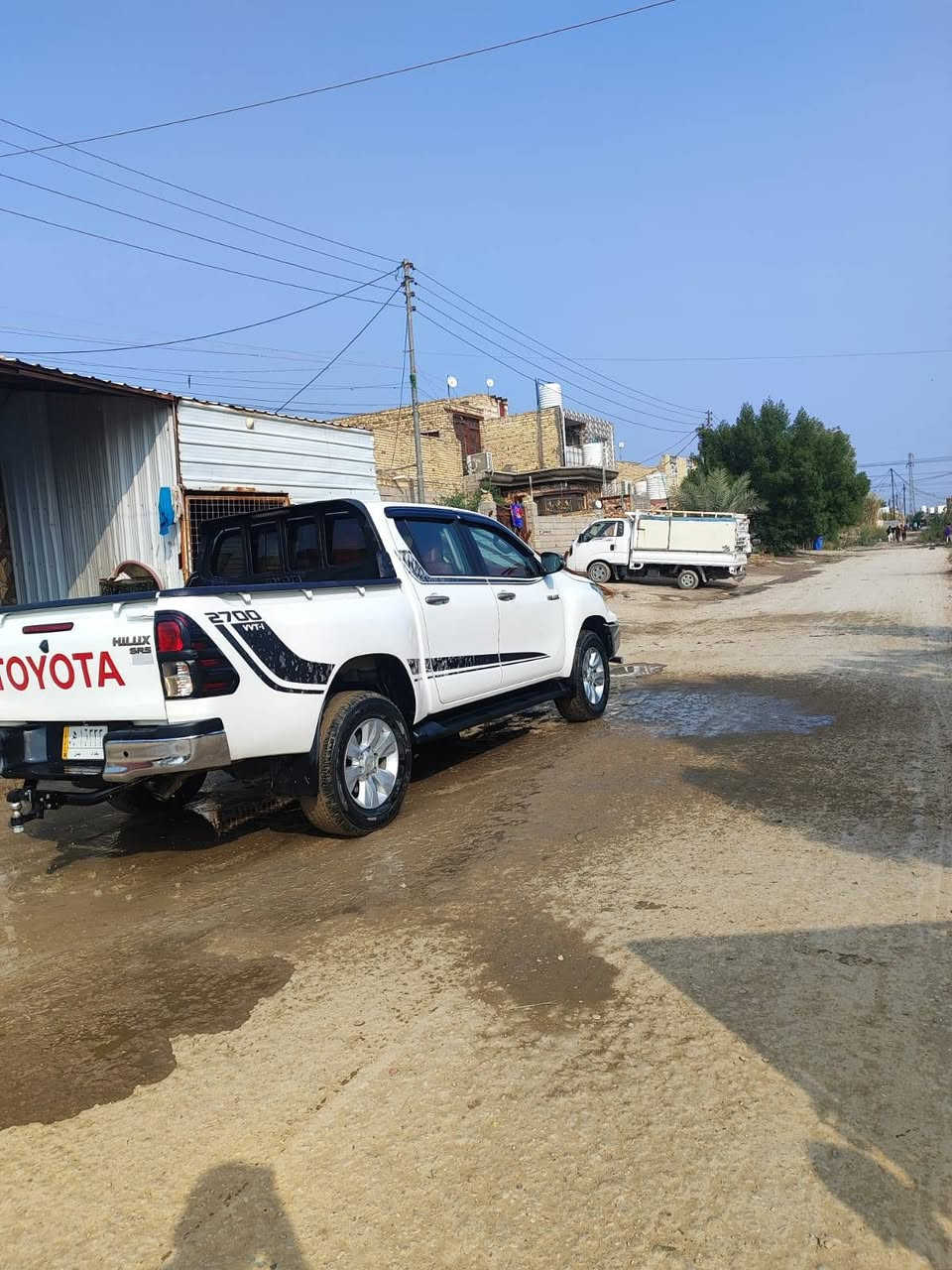 سلام عليكم فور ويل كوتي على اوتوماتيك موديل 2018 رقم بغداد سعر 270وبيها مجال مكفوله كفاله عامه رقم الهاتف (***********)***********
