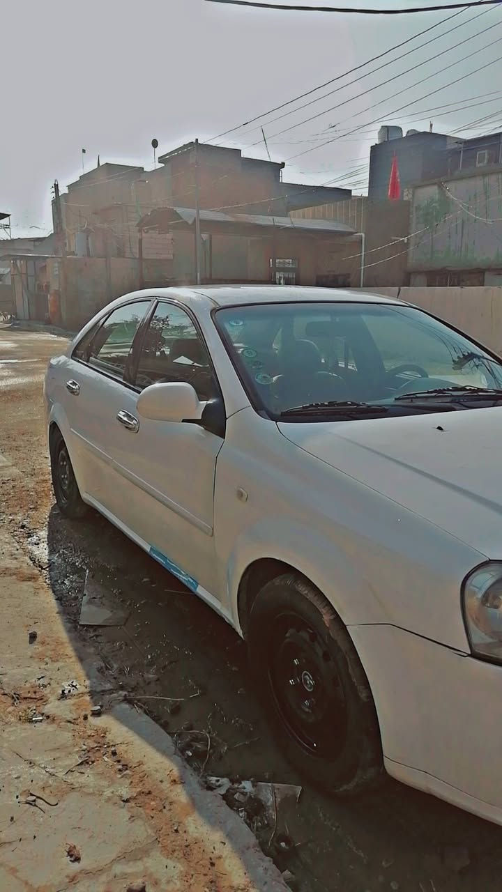 السلام عليكم شلونكم شباب
شوفوليت اوبترا 2009 خصوصي شركة العامه للسيارات للبيع او مراوس حسب قناعه 
سياره بيها جاملغات امامي امبدله
منضومه تبريد جديد  تدفئه شغله
منضومه زنون بلوجكتر و الايت
راديتر جديده
صدر حلو خير من الله 
شاشه جديده كاميرا 📸 وضوح يخبل 
كير ومحرك خير من الله مكفولات
سياره احلى من الصور تجي وتشوف بعينك
السعر 70$ وبيها مجال
مكان بغداد حي العامل
 اي استفسار ***********
