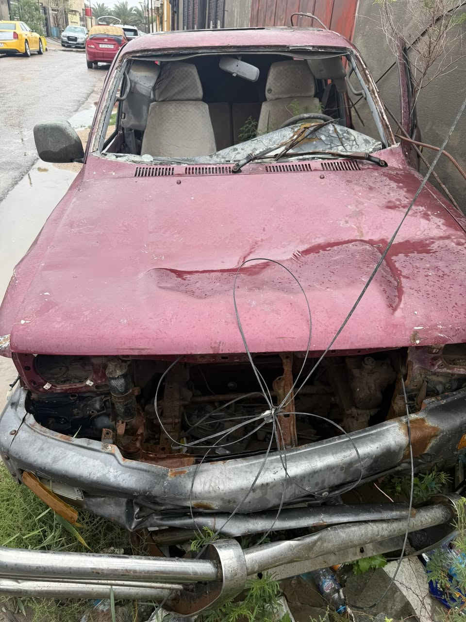 السلام عليكم 
متوفر سيارة تسقيط خصوصي رقم واسط 
للاستفسار 
***********
