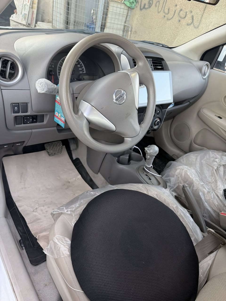 السلام عليكم اخوان نيسان سني ٢٠٢٤ بيهة فقط بارد بالجاملغ الأمامي كلش قليل مابيه قطرة صبغ تخم تايركيرمحرك تبريد صدر خير من الله بأسمي الرقم الجديد السيارة جاهزة حتى الهزة جديدة السعر ١٢٠ وبيهة مجال والشراي يشلع عيوني ***********
