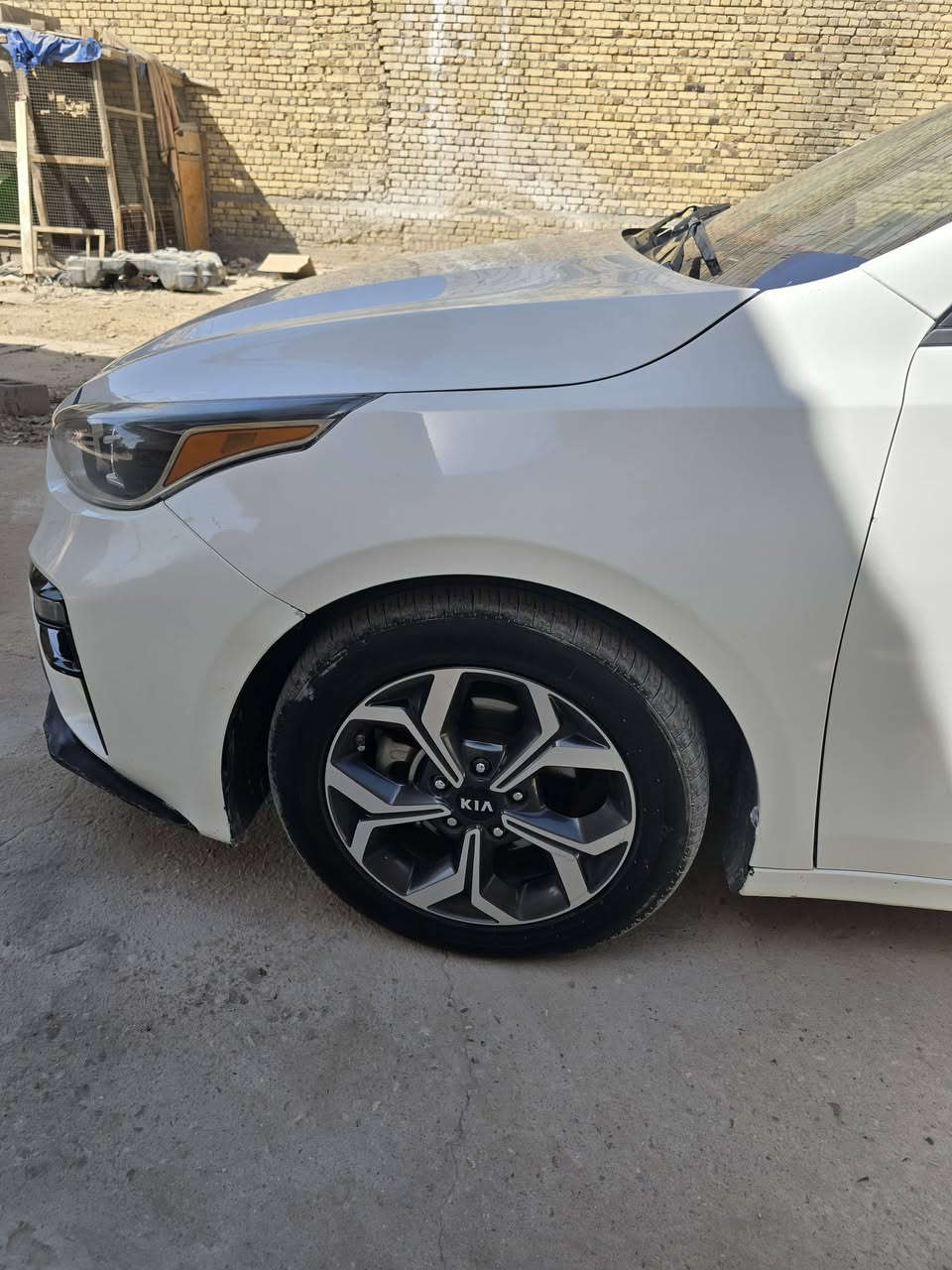 السلام عليكم
كيا فورتي موديل 2019
ضربتها جاملغ ايمن او بنيد 
السيارة حرة 
مكانها ذي قار/سوق الشيوخ 
رقم الهاتف ***********
