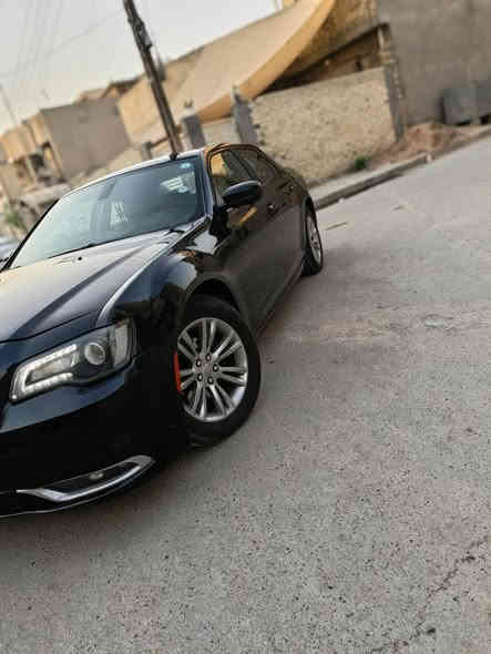 السلام عليكم عندي هاي 2017 بسمي 
حادثه جاملغ خلفي الايمن وشويه 
من الباب الخلفي والجاملغ الخلفي الايسر 
صبغ قبق الجنطه سليم فقط الجاملغات 
وبيه صبغ شبر بالقماره والباقي مكفول بدون ارباك 
ماشيه 150 ميل 
ادامه كامله 
مواصفات S 
سياره نظيفه كلش 
سعره 195 
مكاني بغداد مدينة الصدر 
رقمي ***********
