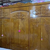 غرفه عراقي • زبير • للبيع
