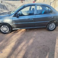 كيه ريو 2001 مصبوغه جماليه سعر 40 بيه مجال 07733719244