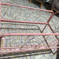 جرباية طفل • حديد • نظيفة