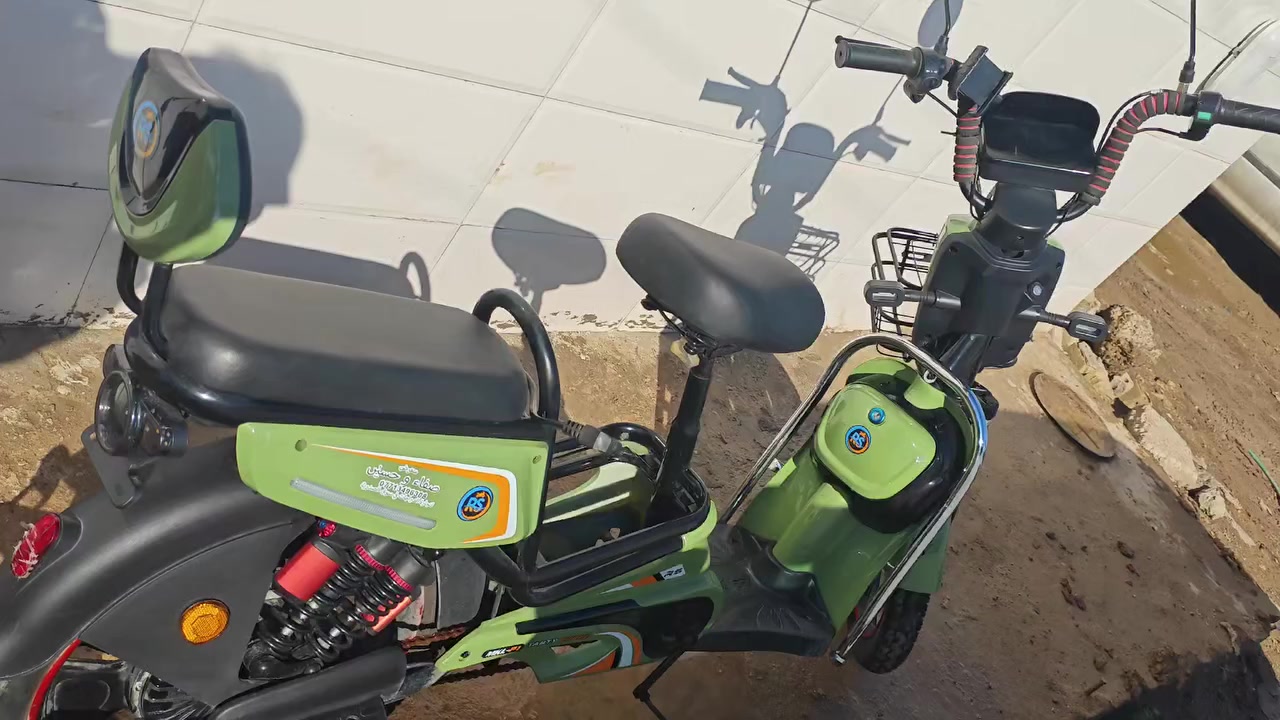 دراجه شحن Rsلبيع اشتريتها قبل 3 أشهر 650 ويمكن 5 مرات مشغلهة لبيع 400 مكاني بغداد الزعفرانيه


**إذا كنت صاحب هذا الإعلان وتريد حذفه لأي سبب، رجاءا أرسل رسالة إلى الدعم الفني**