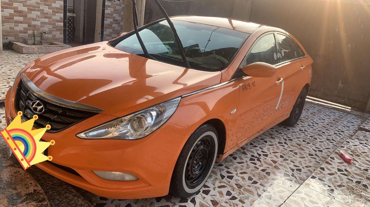 سلام عليكم سوناتا 2011كوري مضلع خطين بيه جاملغ وبنيد فقط الباقي كفاله السعر ٨٥ وبيه مجال قليل للاتصال***********
