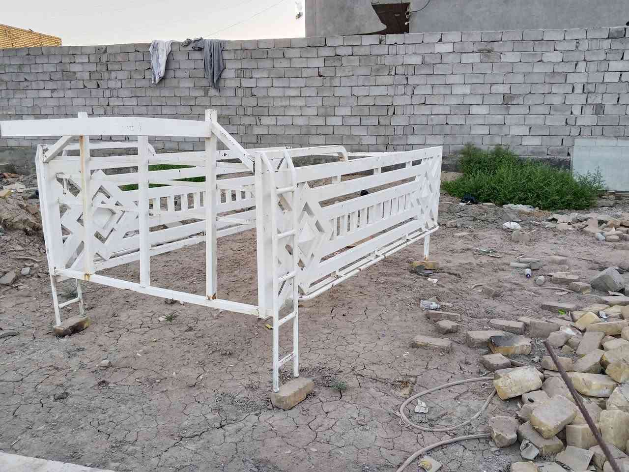 مكلف بل نشر
محجر نضيف  للبيع السعر 250 قفله  
مكاني بابل الحمزه الغربي حي بابل 
للاستفسار اكثر ‏‪***********‬‏ 
مامتواجد عل فيس

