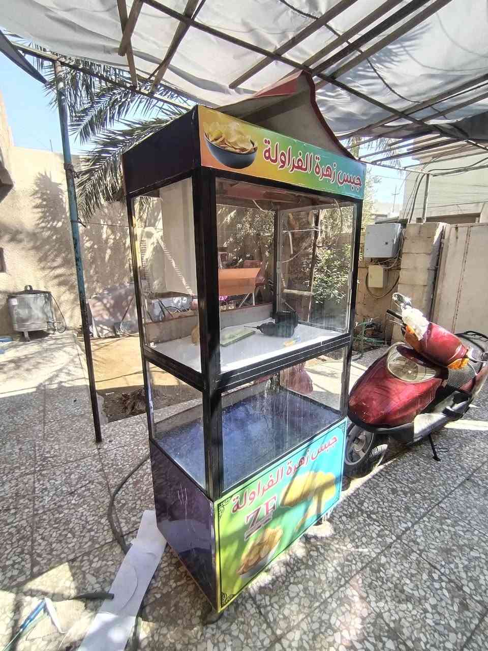 مكينة حب شمس للبيع اني شايل الجدر الماطور شغال كهربائيات شغاله مسويه مال جبس الكراده السعر 125,000 
عنواني البياع الشرطه الخامسه ***********
