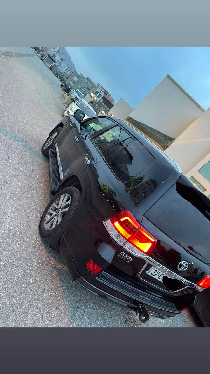 تلفون***********
تويوتالاندكروزر٢٠١٨  
شركه sas ماشيه ١٨٠ كيلو
كلين تايتلGXR
مواصفات فول 6سلندر ٣شاشه ٨ ارباك فول 
سعر ٤٧٥ مجال بسيط اكر, نينوى
