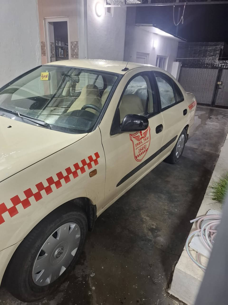 نیسان سەنی مۆدێل 2005 گێڕو مەکینە بەشەرت لێدانی کەمی پێشی هەیە گێڕعادیە سەنەوی بەسەرچووە نرخی 88$ ***********
