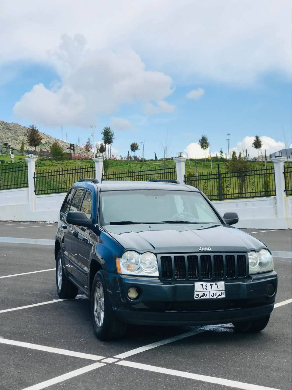 جيب لاريدو موديل ٢٠٠٧ 
***********
صبغ ٢قتطه و نيف بي داخلي و ايرباك شرط
گيرو محرك ٦ بستن و شرط رقم سنه وي كه فن 
سعر ٨٧ وه رقه و مجال دهوك دهوك, العراق
