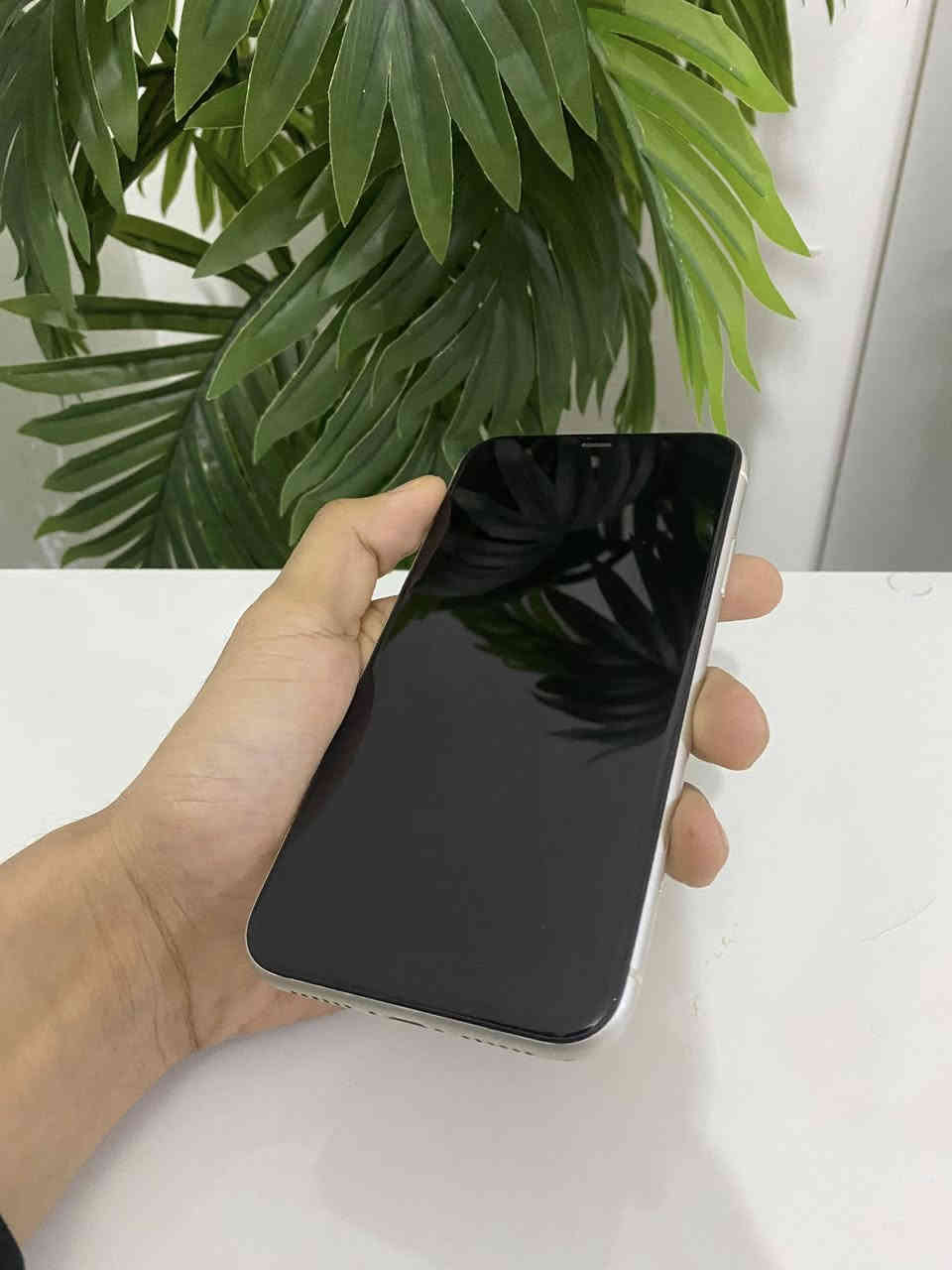 ايفون 11 عادي امريكي
ذاكرة 128 GB
البطارية 72‎%‎
الشاشة 3 خيارات
الجهاز كلة بلادي ما مبدل اي قطعة
ويا كارتونة فقط بس ما مطابق 
سعرة 250 ، مكاني الديوانية _ حي الزيتون
***********
