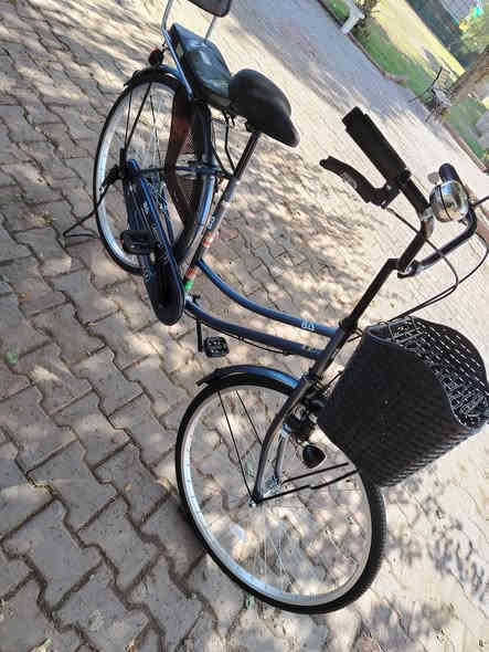 السلام عليكم اخوان عندي بايسكل موديل2021 حجم26 السعر البايسكل 155 وبي مجال مكاني بغداد الكرخ الشيخ معروف مقاويل شارع حيفا اتصال على هذا الرقم بس واتساب 009647707309822
***********
