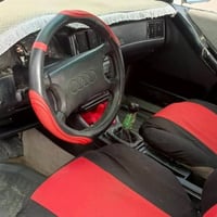 اودي ١٩٩٠ • رقم انكليزي • سنويه ٢٠٣٠