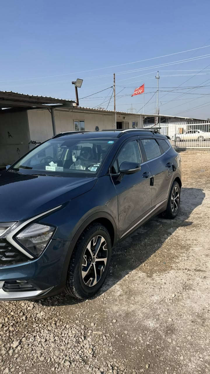 للبيع
سيارة كيا سبورتج 2023 sx فول 

السيارة ماشية 75 الف 

سيارة باسمي تحويل ثاني يوم

مكينة وكير كفالة 

حادثها باب السايق ربعها وطرف الجاملغ وحادث سطحي 

السيارة فور ويل دفع رباعي 

4 سلندر مكينة 2500 

بانرواما 

شاشة دجيتل متصلة 

كشنات كهرباء 

لايتات LED 

تشغيل عن بعد 

درايف مود اكثر من ٣ مودات

بارك سنسر

سايد بريك كهرباء 

تدفئة كشنات 

كشنات جلد 

شاحن لاسلكي 

تبريد قطعتين 

قيادة ذاتية 

اوتو هولد 

حساس توقف 

تدعم car play 

مانع اصطدام 

ABS 

وهواي مواصفات 

السيارة لون ازرق لامع لونها مميز ويجي فقط بفئة sx 

رقمها بابل انكليزي هزه جديدة مصارلها شهرين 

الي يريد عن تفاصيل اكثر تواصل خاص عبر الصفحة 
العنوان بابل الحلة

او الاتصال عل الرقم ***********
