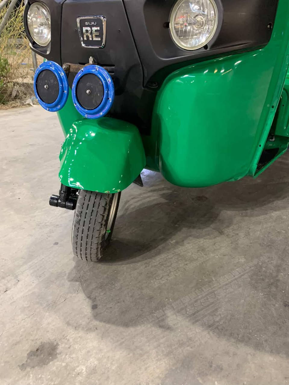 السلام عليكم تكتك موديل ٢٢ شهر ١١ معمره دوس مكينه كير اكسل مكفولات من الفتح بسمي تحويل ثاني يوم مكاني حسينيه مال الراشديه***********
