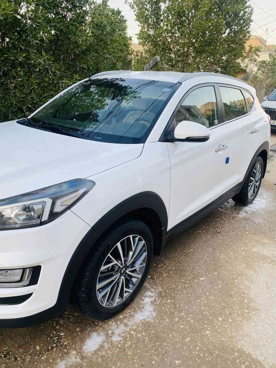 توسان خليجي ٢٠١٩ رقم اربيل الماني
مكفوله كفالة عامة من جميع النواحي ماشية ٧٢ حقيقي

بصمة

شاحن لا سلكي 

لد نهاري 

لد امام خلف 

تبريد خلفي 

٣انضمه قياده 

حساس امام خلف

كشن كهرباء 

مري كهرباء 

للاستفسار الاتصال على الرقم ***********
