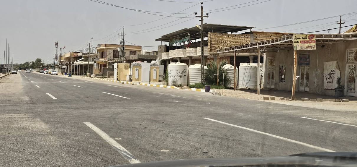 🛑 حياكم الله متابعينا الكرام... الملاك للعقارات كربلاء
 
🛑 2 دونم على بزل رئيسي في التخطيط العمراني يعتبر شارع المطار مستقبلا الواجهة 50 تقريبا والباقي نزال جميع الخدمات متوفرة وقريب من شارع النجف عمود 1141 بمسافة كيلو تقريبا وعن مركز المدينة 16 كيلو يصلح ( منتجع _ قاعة استراحة _ سكن _ مشروع استثماري )

🛑 جنس الأرض طابو زراعي سند 25 تحويل أسهم بأسم المشتري 
🎬 يوجد فيديوا بالتعلقيات يوضح المكان والبعد الحقيقي من الشارع العام

أي إستفسار يرجى الاتصال أو المراسلة على الأرقام التالية: 
               محمد أبو ملاك الحسناوي 
☎️ ***********   ☎️***********
