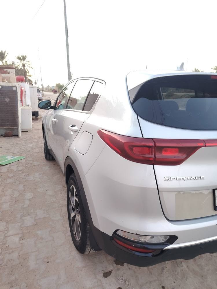 كية سبورتج
موديل ٢٠  تبديل بنيد فقط والباقي مكفول سياره مابيها اي نقص تخم تاير جديد
مواصفات
1_فور ويل
2_رادار امامي
3_كامره خلفيه
4_شاشه
بعد بيه مواصفات اهواي. سياره حلوه او نضيفه
الاستفسار الاتصال على
الرقم : ***********
الرقم: *********** عمارة, ميسان
