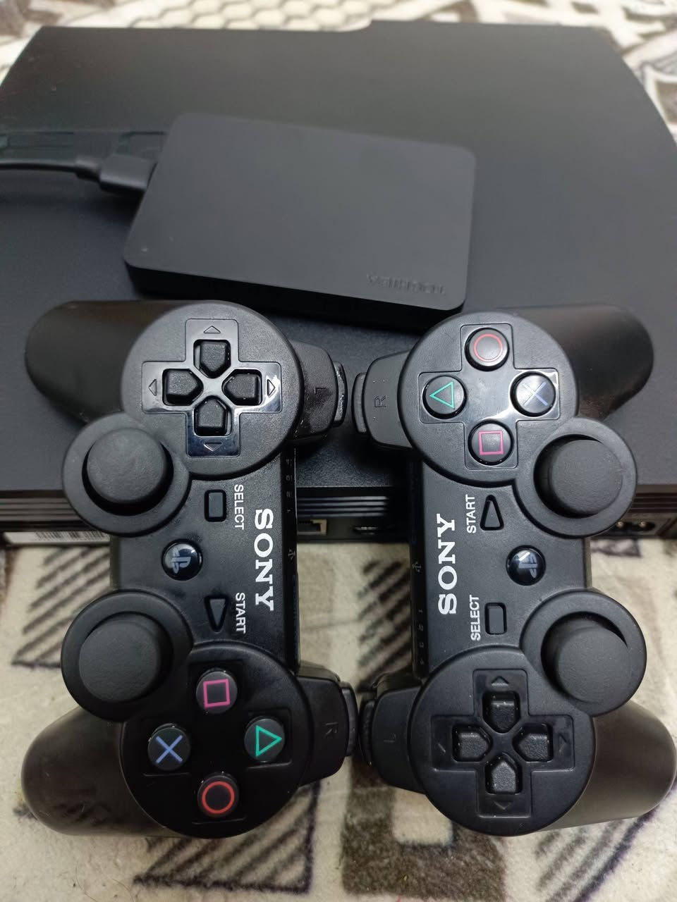 سلام عليكم بلي 3 شغال ويا جوستكات ثنين ويوبس اس وجميع الملحقات نضافته 100/100 وجهاز مامفتوح وتكدر تجي تفحصه بنفسك سعر 180وبي مجال حك الجية التواصل ماسنجر مكاني بغداد المدينه


**إذا كنت صاحب هذا الإعلان وتريد حذفه لأي سبب، رجاءا أرسل رسالة إلى الدعم الفني**