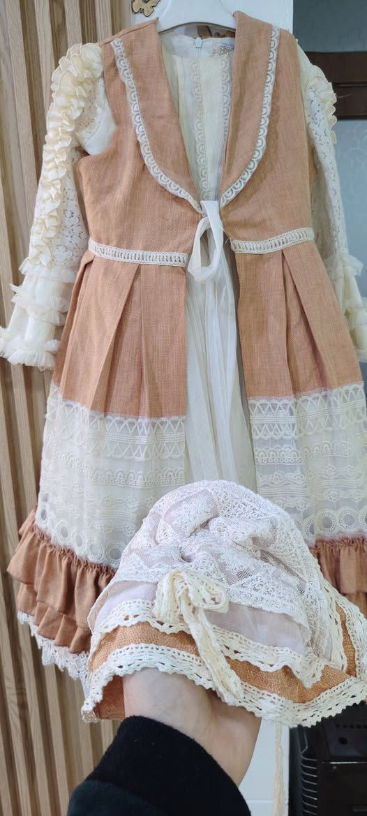 ملوبس بس مرتين اخو الجديد قطعه مال عيد ٣ قطع من الثقيل والله بس ب٢٠ الف يلبس من عمر ٦ سنوات الئ ٨ /٩ سنوات يتوفر توصيل


**إذا كنت صاحب هذا الإعلان وتريد حذفه لأي سبب، رجاءا أرسل رسالة إلى الدعم الفني**