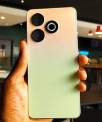 أنفنكس سمارت 8 للبيع جهاز مكفول بكامل مداخل تصليح ذاكره 64 المكان بغدا...