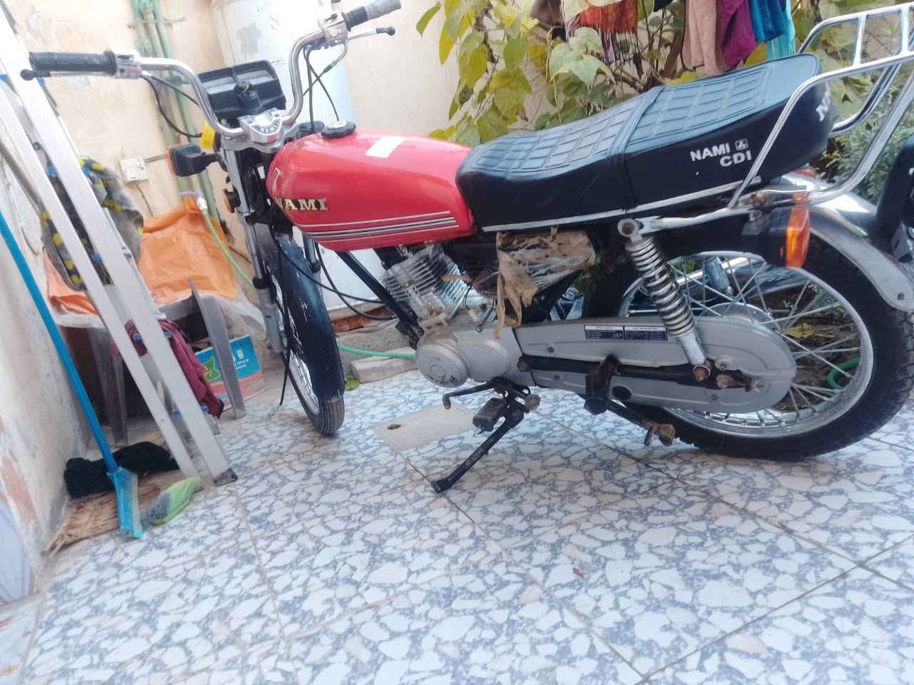 سلام عليكم
درجات للبيع كلمن وسعره الحمره انتنس تعمير كله جديد موديل 2016تعمير كله 2025سعره 600وبيه مجال قليل 
وتايكر موديل 2021كهربايات كله شغاله السعر 350 اوراق سكنر ضايعه موديل بليته ورقم شاصي مكان كربلاء الحسينيه هاذه رقم ***********
