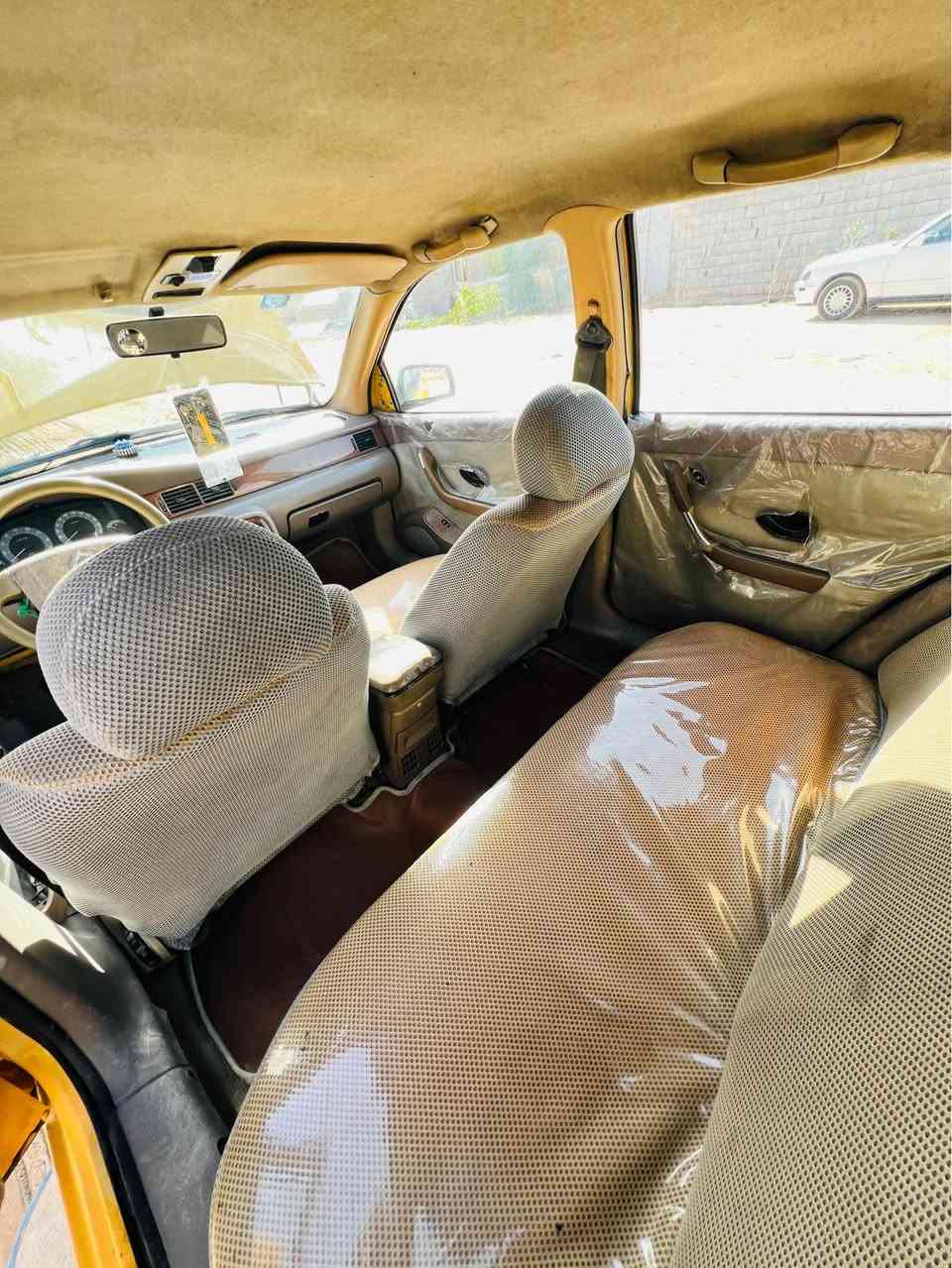 سلام عليكم 
سمند 2014 باسمي سنويه ل2029 
سياره حداديه جديده تايرات 3جدد واحد نص عمر 
لايت زنون مدوشمه كشنات وارضيات 
البنيد طاكه الراصطه الي بالبدي بعدني مامسويه 
هلالات مسوينهن واكو صفحه بيه خياس مابيه ضربه السياره مكينه مجفته عام 
اتصال ***********
الرقم نفسه بيه وات ساب
السعر 38بيه مجال الزبير, البصرة
