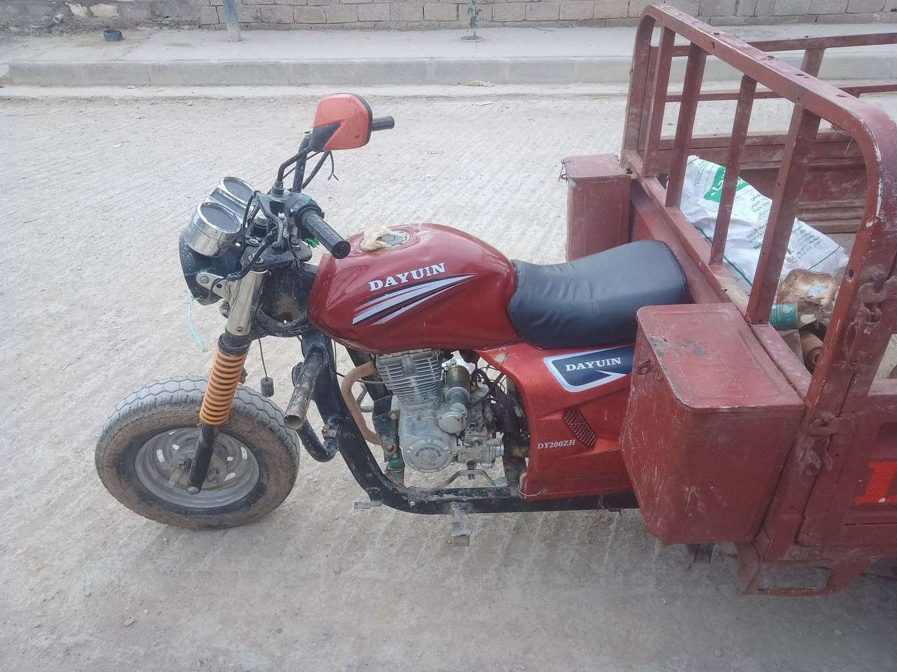 سلام عليكم عندي ستوته اللبيع وبامه باب مابيهه بيع كوم حديد محرك جديد وراق صوليه موديل14
سعر 600وبيهه مجال مكاني صويره رقم الهاتف *********** ماكو خاص
