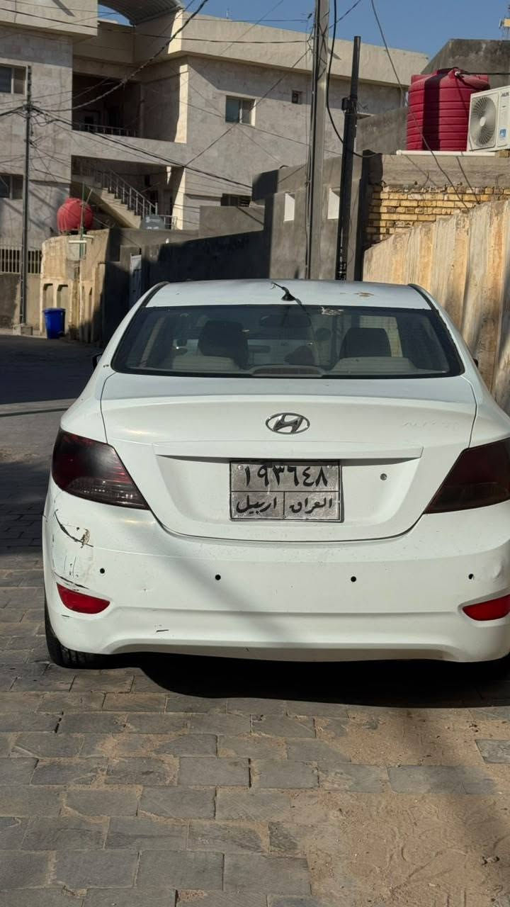 السلام عليكم سيارة اكسنت مديل 2011
السيارة مكينه كير تبريد شرط بجيس السياره بيها قطع صبغ بس ابيع صبغ عام 
رقم اربيل
سنويه منتهية 
وكالة توصلك جاهزة
السعر 70 وبي مجال المكان نجف كوفه الاستفسار اتصل وبيك خير وتدلل *********** او ***********
