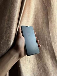 11 برو ماكس مبدل شاشه بطاريه ٧٦ ذاكره ٦٤ سعر ١٩٠ بغداد شعب ٠٧٨٧٩٠٧٤٧٥٧