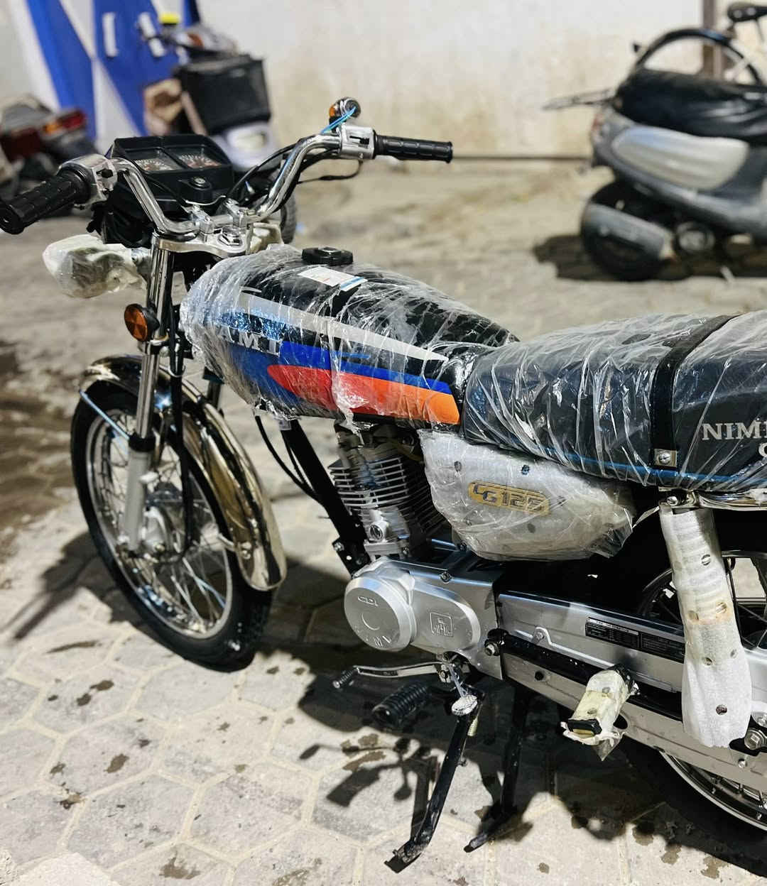 أربعة كير للبيع مديل 2025 الدراجة نضيفة كلش أوراق كاملة  الدراجة سكنر مكاني كربلاء رقمي ‭0776 439 7399‬
