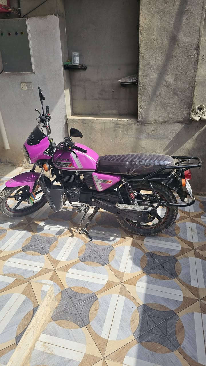 دايون 2023 كلشي شغال فول ماشيه ١٦ بس عداد حقيقي مكينه بعدهه بلاديه رايدهه 2300وبيهه مجال حق جيه مكاني الكاطون
***********
