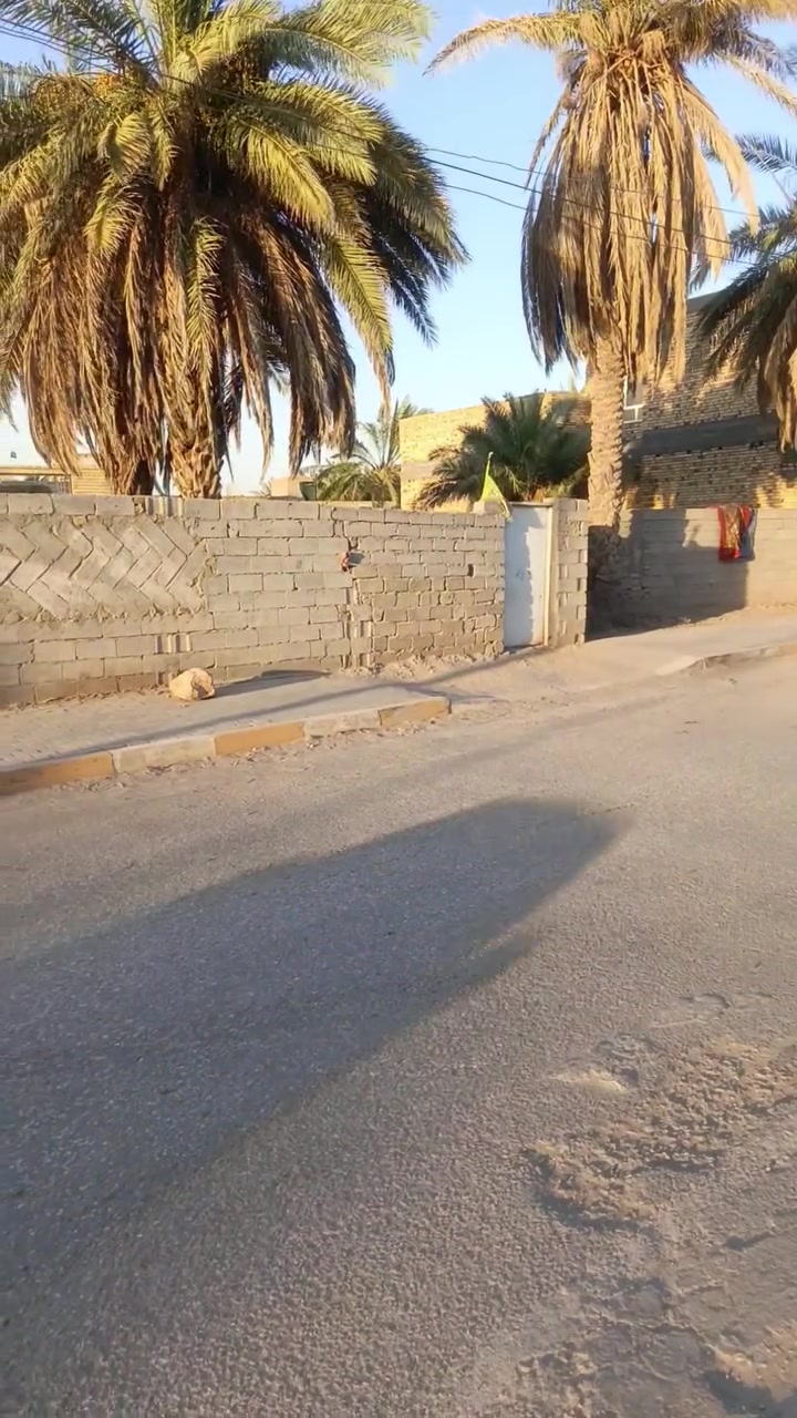 للبيع 
قطعه زراعي سند٢٥ 
مقدم معامله بلديه تطويب 
المساحه ٢٥٠ متر
وجه ١٢.٥ م نزال ٢٠ م 
الموقع الانتفاضه 
ركن على ثلاث شوارع 
متوفر كافه الخدمات 
تبليط مقرنص ......
للاستفسار
***********
***********واتس 
عبدالله
