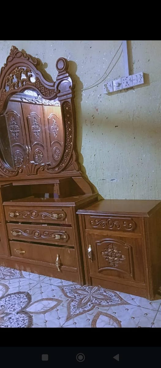 السلام عليكم تواصل واتساب سعر الغرفه 750 بيها مجال ***********
