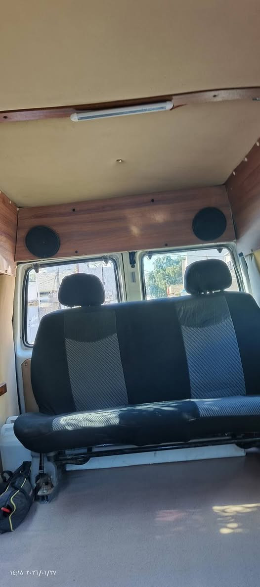 سياره فإن أسترو ٩٢ سياره جاهزه كير ومكينه بلاد صدر أمامي خلفي جديد تخم تاير جديد كهربائية كله شغاله رقم نكليزي كربلاء بسمي هزه جديده مكاني بغداد الزعفرانة هاتف ***********  السعر ٥٣ $
