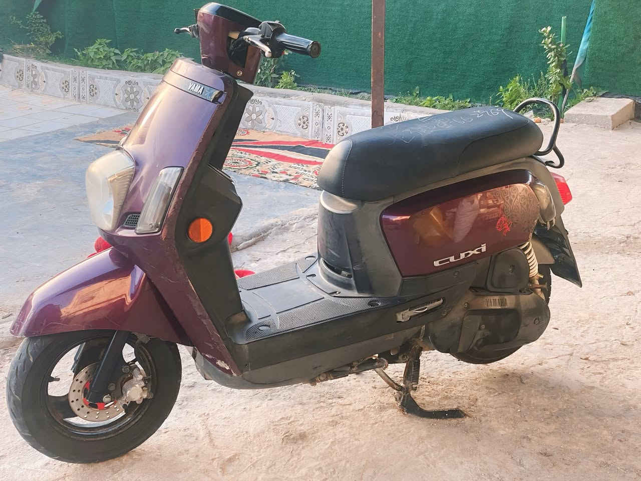 ماكس بوليس مصطره
دراجه نضافه عامه 
كهربأيات كلهن شغالات
سعر خاص 
***********
