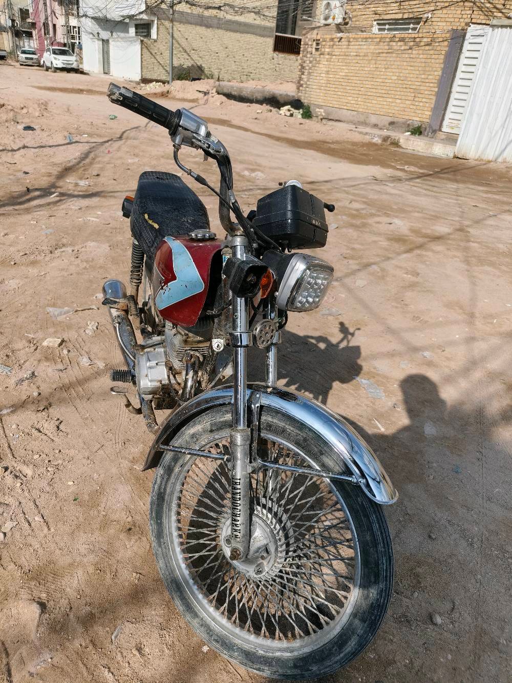 سلام عليكم دراجه نامه 125 اربعه كير دراجه نضيفه كامله تفيد العمال وعلا باب الله اوارقهن ضايعه (كلك) اتكاتب وياك وانطيك رقم راعيه كفاله عن سرقه والعشاير  قيم بل يرضيك ويرضي الله 250 وبيه مجال للشراي *********** نجف حي نداء