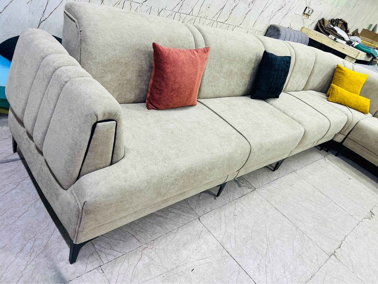 معمل ومعرض عثمان
سعر متر 85 الف شغل ضمان
عنوان كركوك حي واسطي للاستفسار*********** كركوك, العراق
